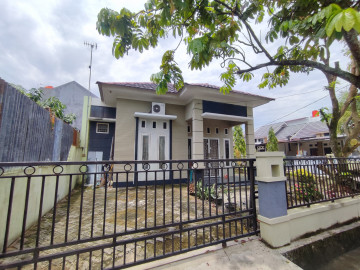 Di Jual Rumah Mewah Siap Huni Jl. Teropong Pekanbaru