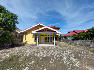Dijual Rumah Bulatan di Jl.Makmur Tangkerang Labuai