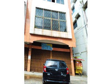 Disewakan Ruko 3lt di Jl. Tuanku Tambusai / Komplek Nangka Mas - Pekanbaru