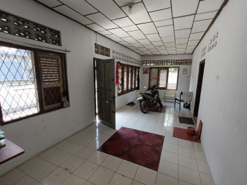Dijual / Disewa Rumah + Tanah Luas 408m2, lokasi dekat JL.Riau, Pekanbaru
