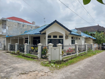 Dijual Rumah Cantik dalam Komplek di Jl.Rajawali Sakti Panam