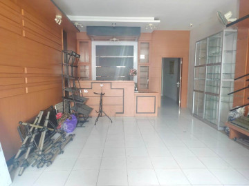 Dijual / Disewakan Ruko 3lt Siap Pakai di Jl. Hr. Soebrantas / Panam - Pekanbaru