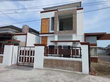 Dijual Rumah Cluster murah 2lt , tengah kota lokasi Bukit Barisan - Pekanbaru