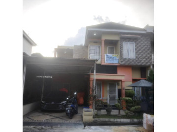Dijual rumah cluster 2lt murah lokasi dekat Kampus UIR Jl. Air dingin / Bukit Raya - Pekanbaru